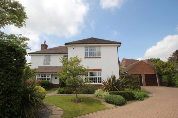5 Bedroom Detached